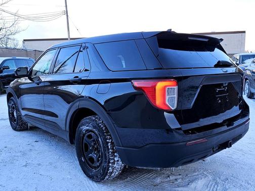 2023 Ford Utility Police Interceptor Base