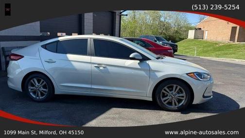 Mineral Beige 2017 Hyundai ELANTRA SE