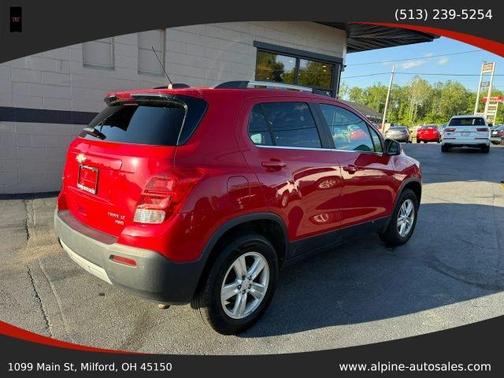 Red 2016 Chevrolet Trax LT