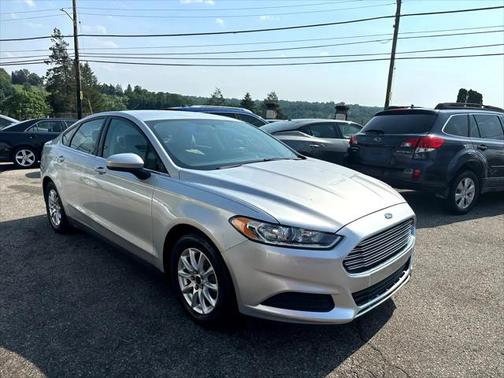 2016 Ford Fusion S