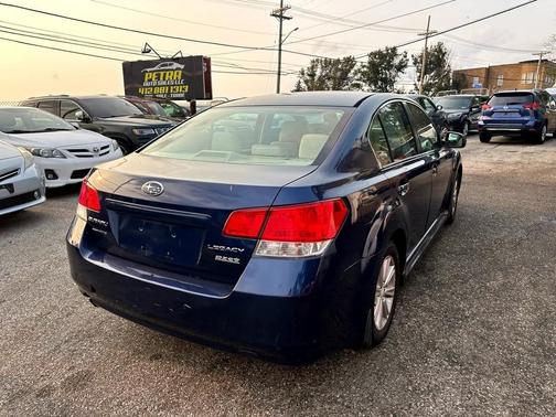 2011 Subaru Legacy Premium