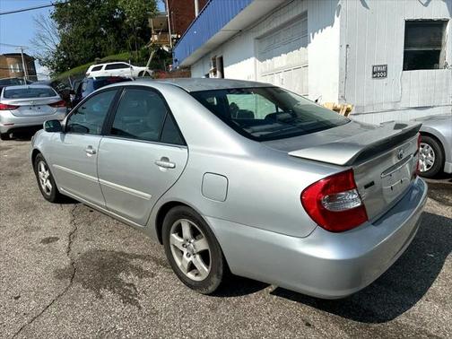 2002 Toyota Camry XLE V6