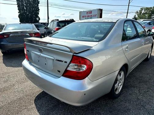 2002 Toyota Camry XLE V6