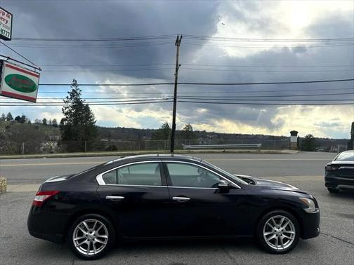 2011 Nissan Maxima SV