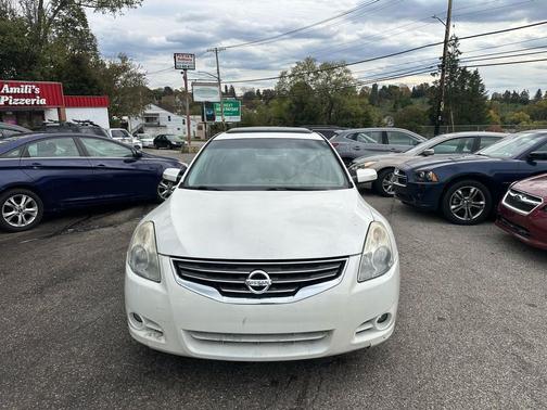 2012 Nissan Altima 3.5 SR