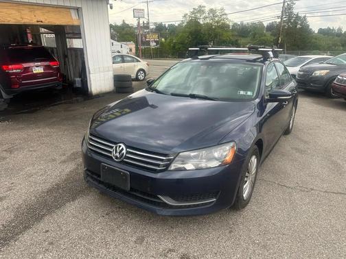 Night Blue Metallic 2015 Volkswagen Passat 1.8T Auto S
