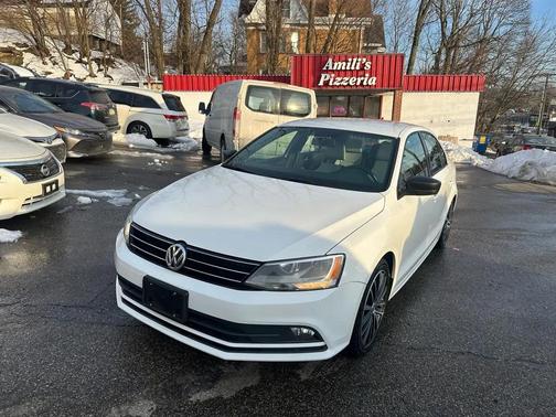 2016 Volkswagen Jetta 1.8T Sport