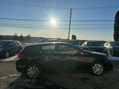 2018 Subaru Impreza 2.0i