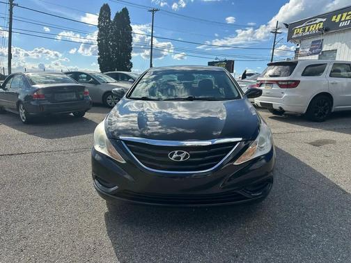 Black 2011 Hyundai SONATA GLS