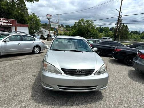 2003 Toyota Camry LE V6