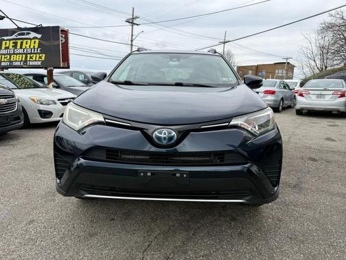 2018 Toyota RAV4 Hybrid XLE
