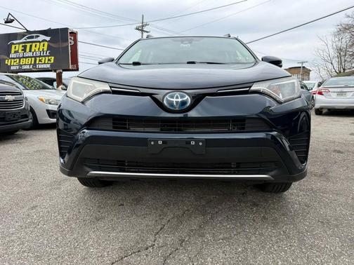 2018 Toyota RAV4 Hybrid XLE