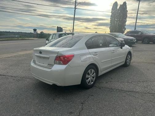 Satin White Pearl 2013 Subaru Impreza 2.0i