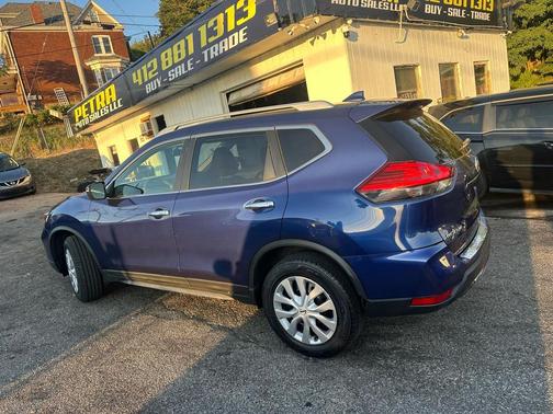 2017 Nissan Rogue S