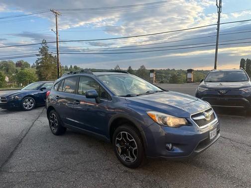 Marine Blue Pearl 2013 Subaru XV Crosstrek 2.0i Premium