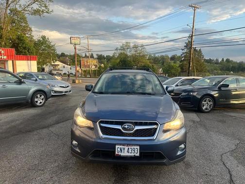 Marine Blue Pearl 2013 Subaru XV Crosstrek 2.0i Premium