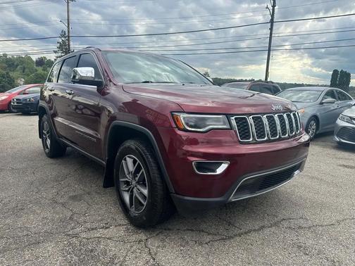 Velvet Red Pearlcoat 2017 Jeep Grand Cherokee Limited