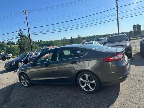 Ruby Red Tinted Clearcoat 2015 Ford Fusion SE