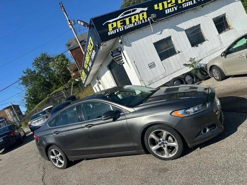 Ruby Red Tinted Clearcoat 2015 Ford Fusion SE