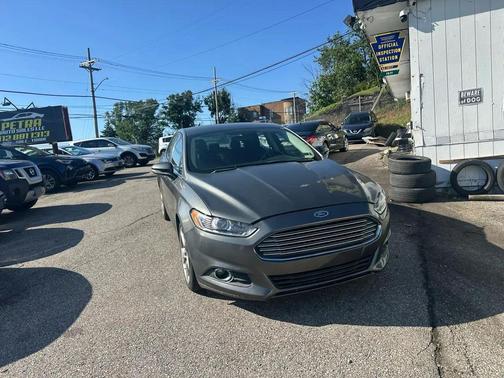 Ruby Red Tinted Clearcoat 2015 Ford Fusion SE
