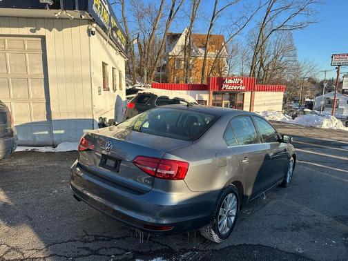2015 Volkswagen Jetta Auto SE w/Connectivity