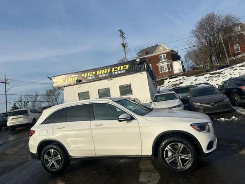 2019 Mercedes-Benz GLC 300 4MATIC