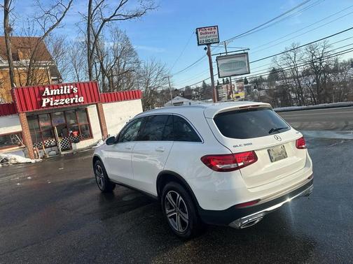 2019 Mercedes-Benz GLC 300 4MATIC