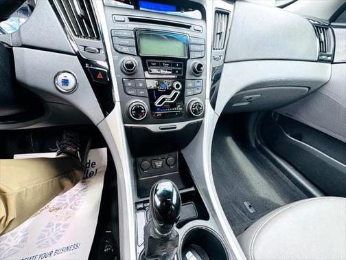 2013 Hyundai SONATA Limited
