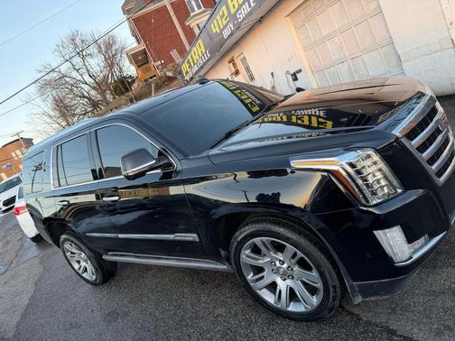 2017 Cadillac Escalade Premium Luxury
