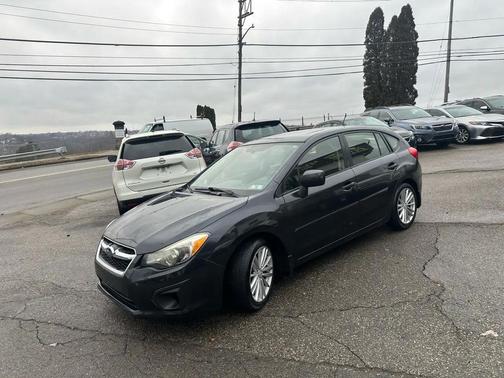 2013 Subaru Impreza 2.0i Premium