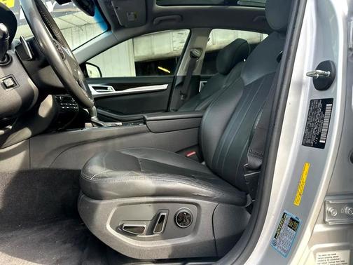 2016 Hyundai Genesis 3.8