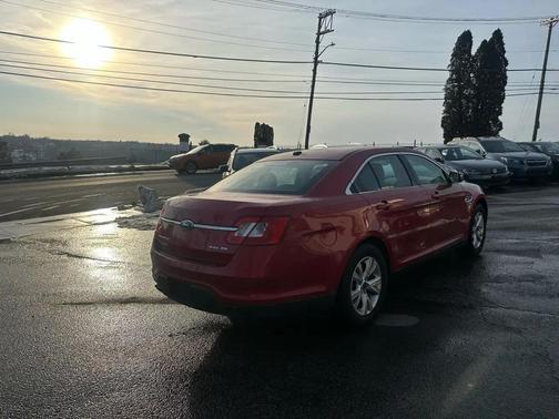 2012 Ford Taurus SEL