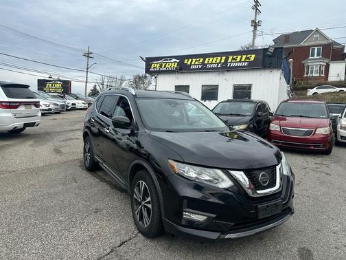 2017 Nissan Rogue SL
