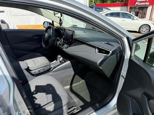 Classic Silver Metallic 2022 Toyota Corolla Hybrid LE