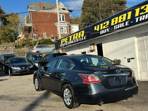 2015 Nissan Altima 2.5 SV