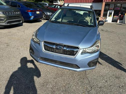 2012 Subaru Impreza 2.0i
