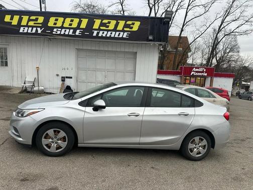 2018 Chevrolet Cruze LS
