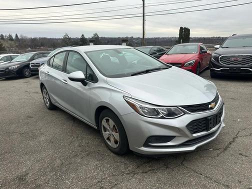 2018 Chevrolet Cruze LS