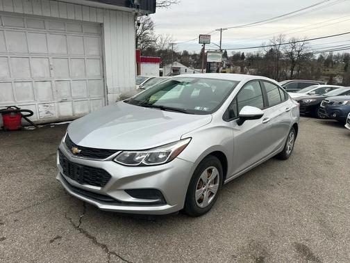 2018 Chevrolet Cruze LS