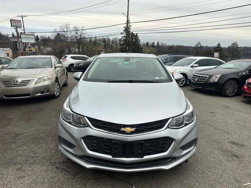 2018 Chevrolet Cruze LS