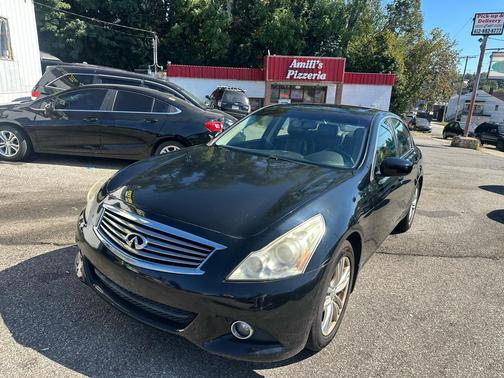 2013 INFINITI G37x Base