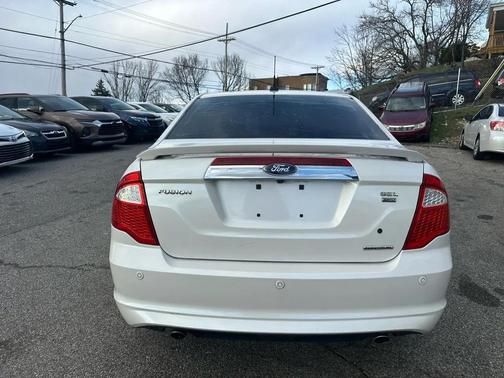 2011 Ford Fusion SEL
