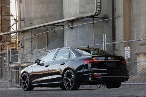 2023 Audi A4 45 S line Premium Plus