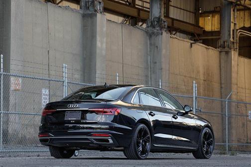 2023 Audi A4 45 S line Premium Plus