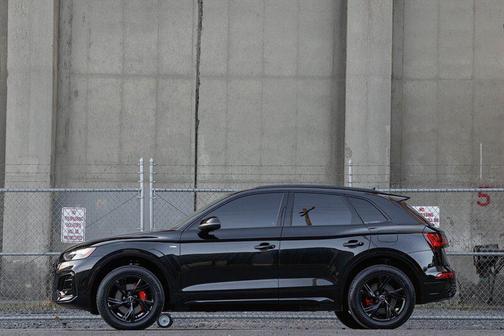 2024 Audi Q5 e 55 S line Premium Plus