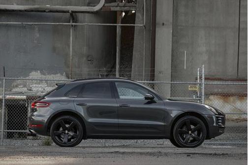 2017 Porsche Macan Base