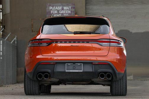 2022 Porsche Macan 
