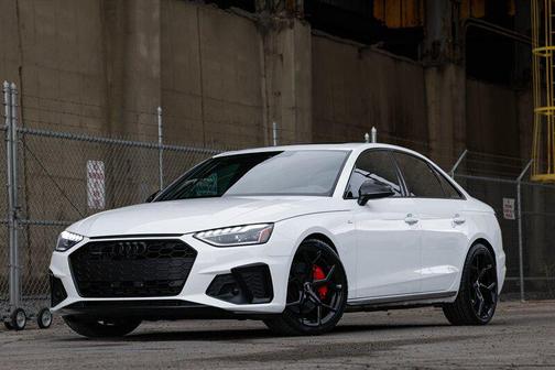 2022 Audi A4 45 S line Premium Plus