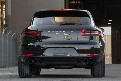 2015 Porsche Macan S