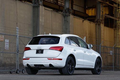 2015 Audi Q5 2.0T Premium Plus